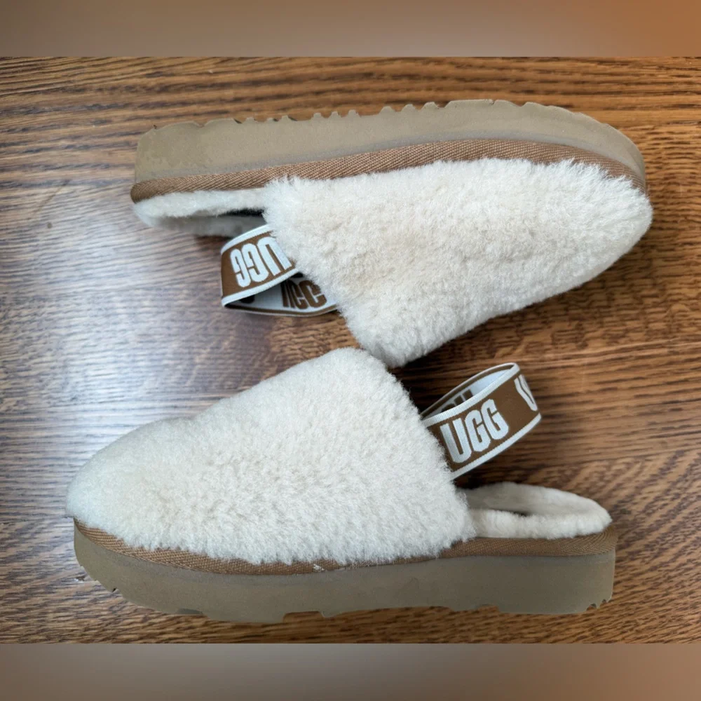UGG Fluff Yeah Clogs Slippers Fuzzy Cozy Loungewear Classic Warm Soft‎ Kids 13